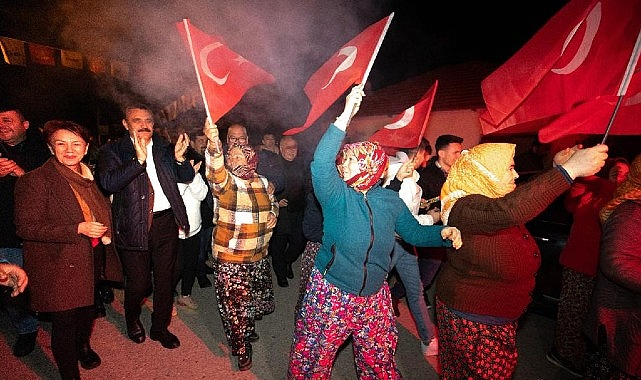 Başkan Kırgöz, 1200 araçlı konvoyla Deliktaş’ta seçim startını verdi.