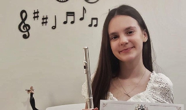 Zeynep Ece Kaplan Lüleburgaz’ı gururlandırdı