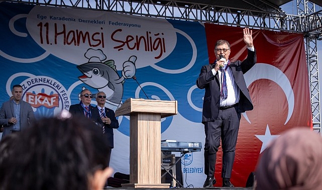 Başkan Tugay Hamsi Şenliği’ne katıldı İzmir’de Karadeniz rüzgarı