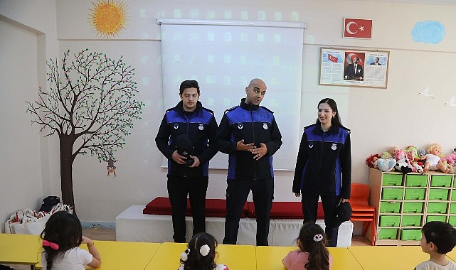 Çankaya Zabıtası Çocuklara Mesleğini Tanıttı