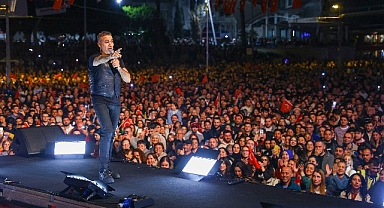 Atatürk’ün Antalya ziyaretinin yıldönümünde Haluk Levent coşkusu