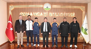 Başkan Aydın, milli sporcuları Dünya Şampiyonası’na uğurladı