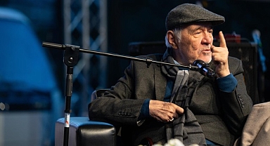 İlber Ortaylı ile Saraçhane’de bayram söyleşisi