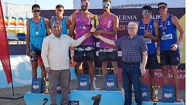 2025 TVF Plaj Voleybolu Bioderma Pro Beach Tour Ören Etabı Ödül Töreni Düzenlendi