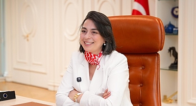 23 Nisan Ulusal Egemenlik ve Çocuk Bayramı dolayısıyla öğrenciler Üsküdar Belediye Başkanı Sinem Dedetaş’ı ziyaret etti.