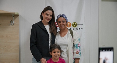 Alina Boz Adıyamanlı Depremzede Çocuklarla Buluştu: Duru ve AÇEV’le Çocuklar Oynaya Oynaya Büyüyor