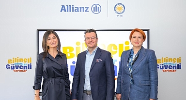 Allianz Türkiye’nin TEGV ile tasarladığı kutu oyunu çocuklarda afet bilincini geliştiriyor