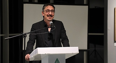 Çankaya’da Cihat Aral Sergisi: Pencereden Gelen Soğuk Maviydi