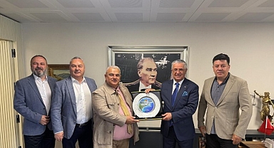 Babayev’e teşekkür plaketi