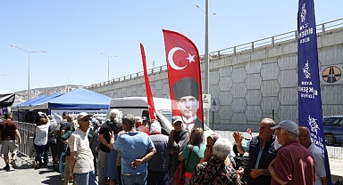 Başkan Çerçioğlu Kuşadası’nda Yaşayan Vatandaşları Ata Tohumlarından Üretilen Fideler ile Buluşturdu