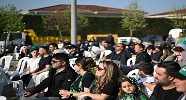 Başkan Kocaman, Kocaelispor’un Maçını Kartepelilerle İzledi