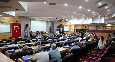 Başkan Muhittin Böcek çiftçilerle bir araya geldi