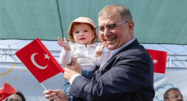 Başkan Tugay: Çocuklarımıza o güzel ülkeyi hep beraber armağan edelim