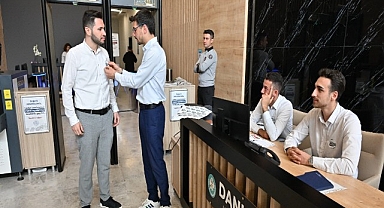 Başkan Zeyrek’ten Sağlık Çalışanlarına Destek Açıklaması Yapıp Çağrıda Bulundu