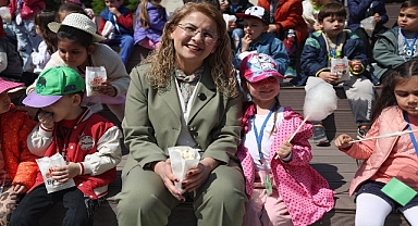 Bakırköy “Egemenlik Festivali” Tüm Neşesiyle Başladı
