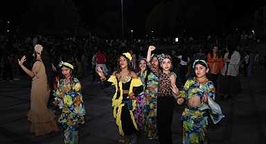 Binlerce kişi Hıdırellez’i sevinçle karşıladı