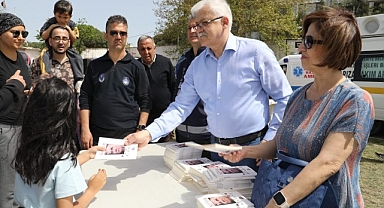 Burhaniye’de Çocuklara Bayram Coşkusu
