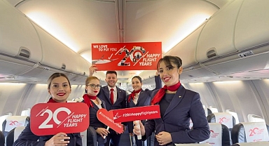 Corendon Airlines 20. yaşını yolcularıyla gökyüzünde kutluyor