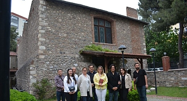 EÜ Etnografya Müzesinde sanat yapay zekâyla buluştu