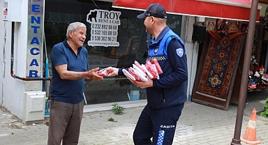 Efes Selçuk sokakları bayraklarla donatıldı: 23 Nisan sevincinden 19 Mayıs coşkusuna