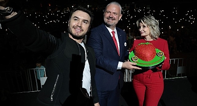 Emiralem Çilek Festivali’ne muhteşem başlangıç