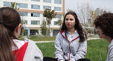 “Kahraman Çocuklar”ı Dünyayı Keşfe Çıkaracak Olan LÖSEV, 5 Ülkeyi Kapsayan Bir Gezi Planladı