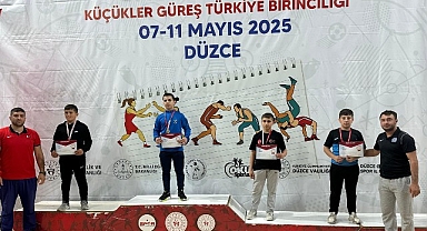 Kartepeli Güreşçi Türkiye Şampiyonu Oldu