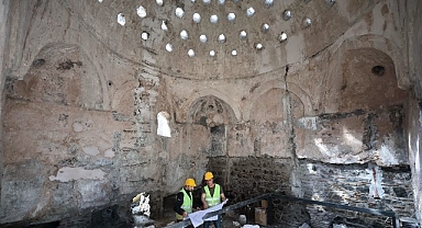 Kıllıoğlu Hamamı ayağa kalkıyor