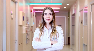 ‘mış gibi’ gülmek bile yetiyor…