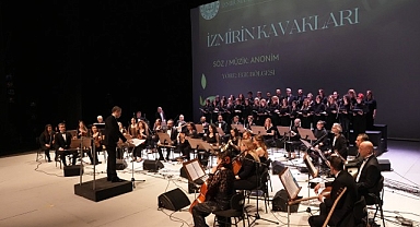 Maarif Orkestrası ve Halk Dansları Topluluğu, Bornova’da Sanatseverlerle Buluştu
