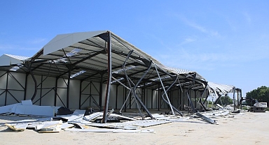 Nilüfer’de iki kaçak fabrika yerle bir edildi