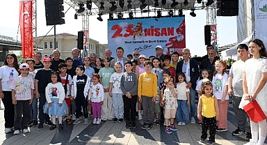 Çocuklar 23 Nisan coşkusunu Osmangazi’de yaşıyor