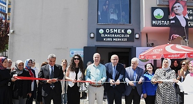 Osmangazi Belediyesi’nin kurslarında geleceğin ustaları yetişiyor