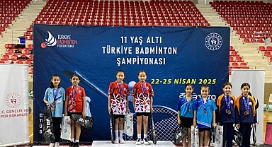 Osmangazi Belediyespor’un genç badmintoncuları göz doldurdu