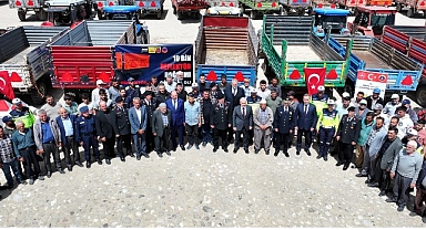 “Reflektör Tak, Görünür Ol” Projesi ile Çiftçilere 10 Bin Adet Reflektör Dağıtılacak