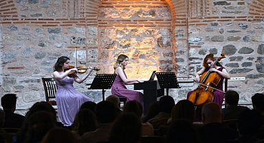 Terra Trio Osmangazi’de sahne aldı