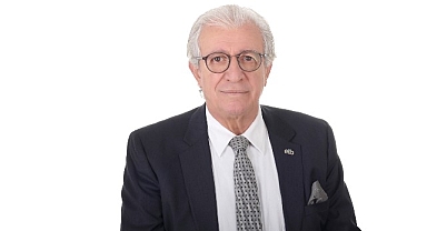 Türk gençliği, Cumhuriyetimizin değerlerine sahip çıkarak ülkemizi gururla temsil ediyor