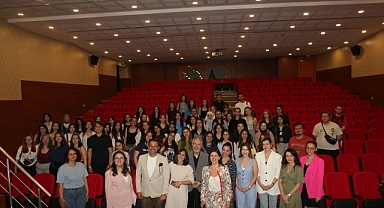 UCİM Başkanı Saadet Özkan, EÜ’de sahadaki deneyimlerini anlattı