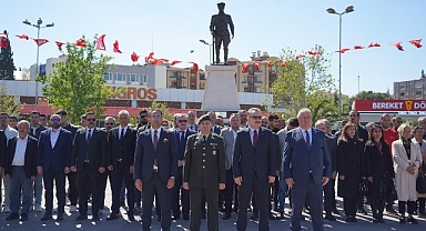 Ulu Önder Atatürk’ün Edremit’e gelişinin 91. Yılı coşkuyla kutlandı
