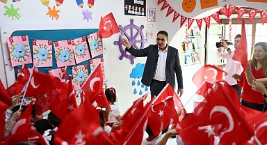 Yiğit, anaokulu öğrencilerinin 23 Nisan coşkusuna ortak oldu