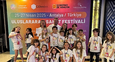 YÖM Okulları, School Art Competition’da Kolaj Sanatı Kategorisinde Zirveyi Kapattı!