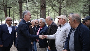 Yunus Emre Mahallesi Sordu Başkan Alper Taban Cevapladı