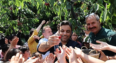 Bağcılar’da Kiraz Festivali Coşkusu