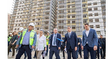 Başkan Tugay Örnekköy’deki kentsel dönüşüm projesi için sahada