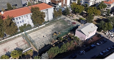 Balçova’nın spor tesisleri yenilendi Başkan Yiğit: “Kendi imkanlarımızla yaptık, mutluyuz.”