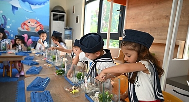 Minikler deniz canlılarını keşfetti