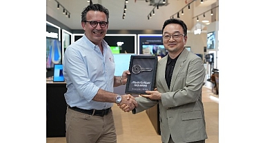 Samsung, MediaMarkt’ın teknoloji deneyim mağazası Tech Arena’da butik mağaza açtı