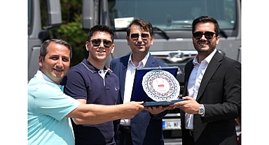 Trakman’dan yılın en büyük teslimatı: Alp Lojistik filosuna 50 adet MAN TGX çekici kattı