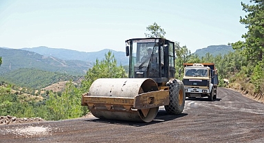 Alanya Şıhlar Mahalle yolu asfalta kavuştu