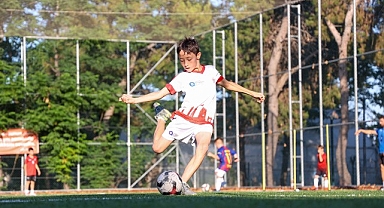 Antalya Büyükşehir Belediyesi’nin spora ve sporcuya desteği sürüyor